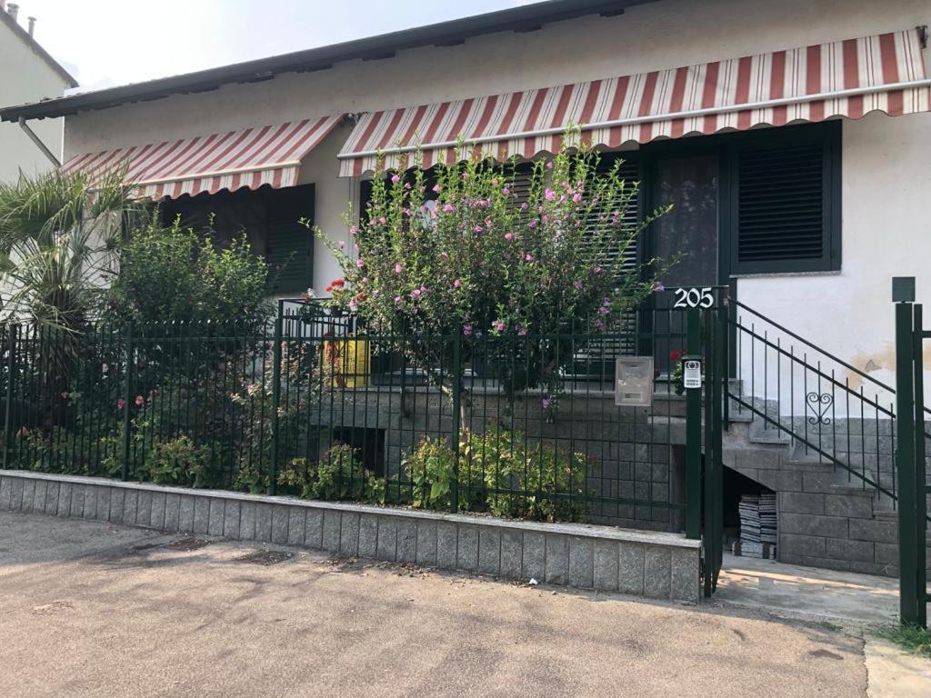Stanze Private In Villa Торино Екстериор снимка